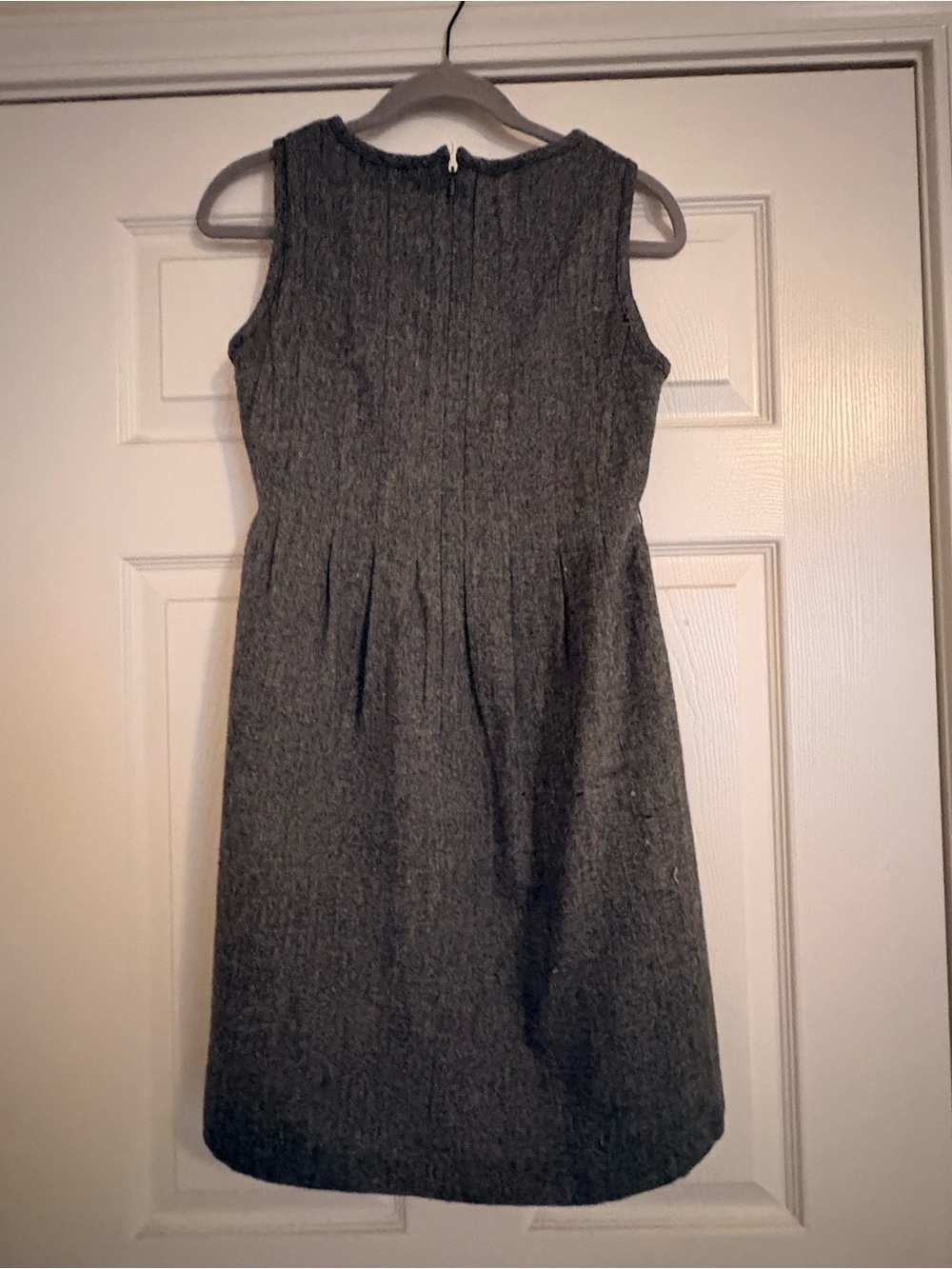 Classic Sleeveless Gray Sheath Dress